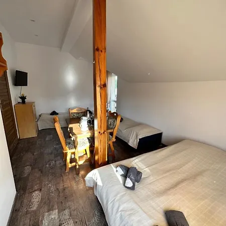 Apartament Gizmo 2 Lägenhet