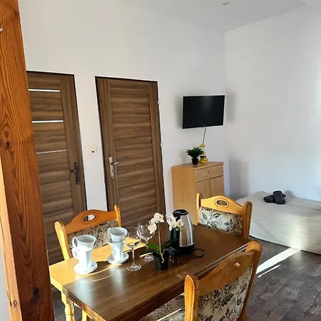 Apartament Gizmo 2 Lägenhet *